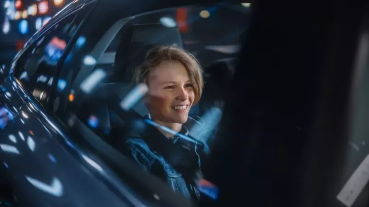 Trouver un chauffeur privé pour une femme enceinte pour son rendez-vous chez sa sage-femme, Touët-sur-Var, Taxi Patrice